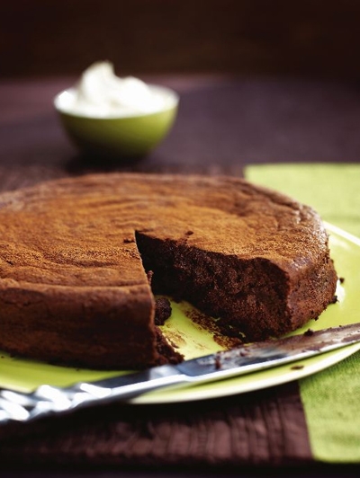 Chocolade-truffelcake-met-amarettoroom_reference.jpg